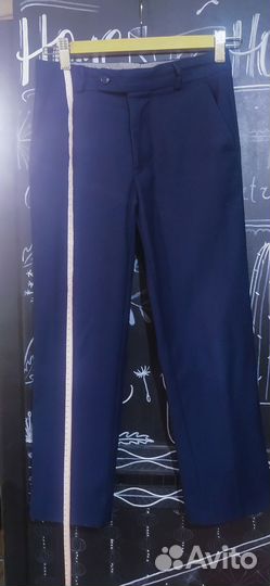 Костюм классический р34 (рост 140)