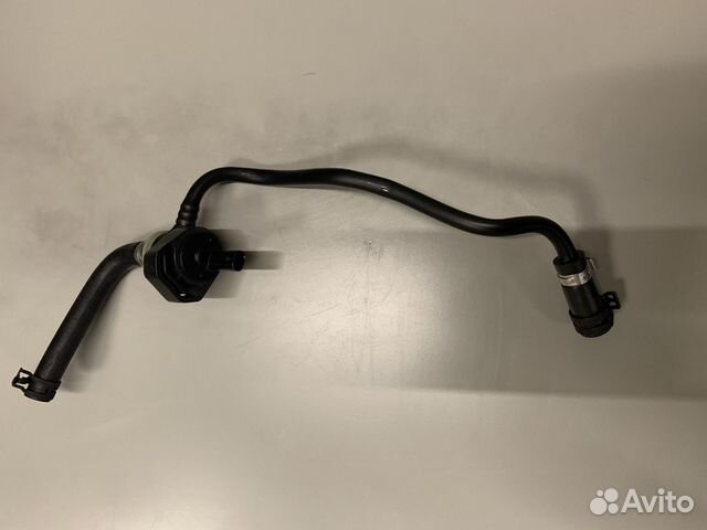 Клапан вентиляции картерных газов MB A2740187201