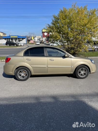 Kia Rio 1.4 AT, 2011, 180 000 км