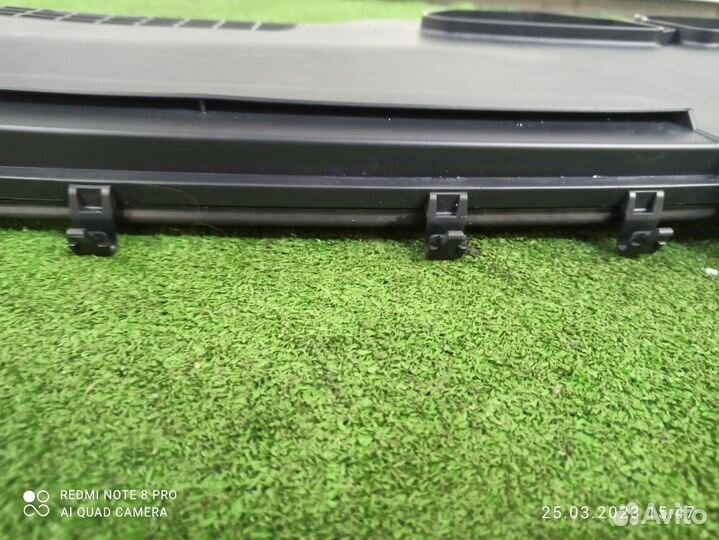 Воздушный канал капота Mercedes-Benz S-Class W222