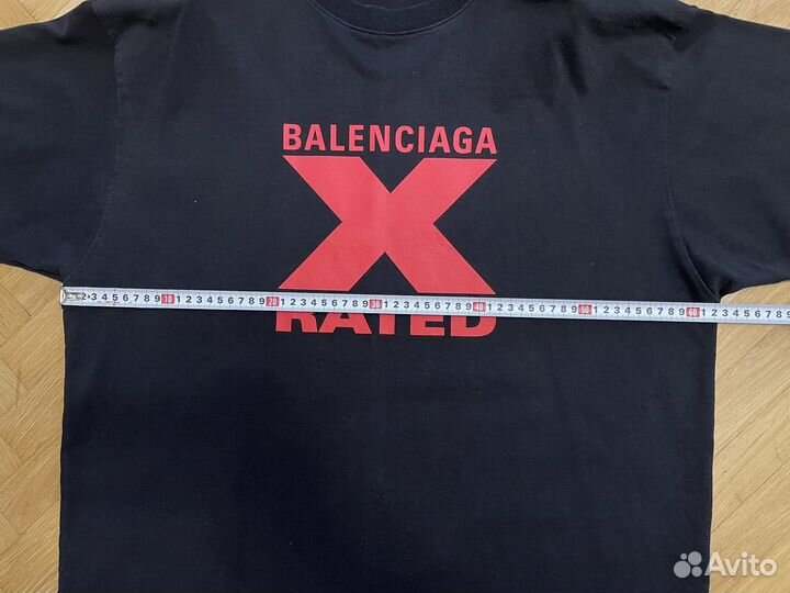 Футболка Balenciaga X rated