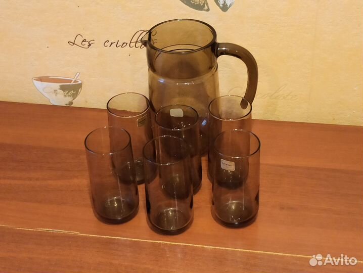 Графин со стаканами