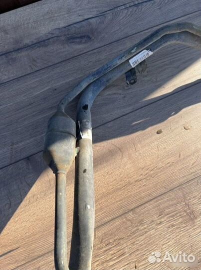 Заливная горловина Opel Astra GTC 1.4 2012