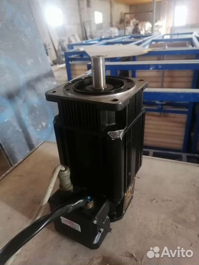 Servo Motor AC ultract