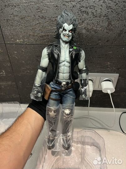 Lobo Sideshow Collectibles