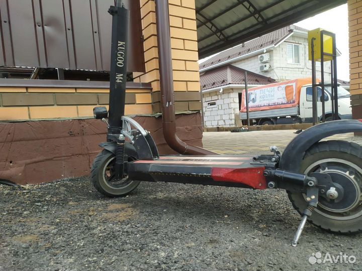 Электросамокат kugoo m4