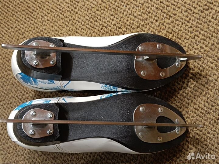 Коньки женские фигурные Roces 41 p