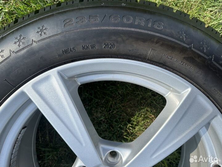 Оригинальный комплект колес Volvo r18 XC-60 XC-90