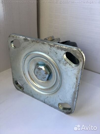 Колесо для мусорного бака - новое