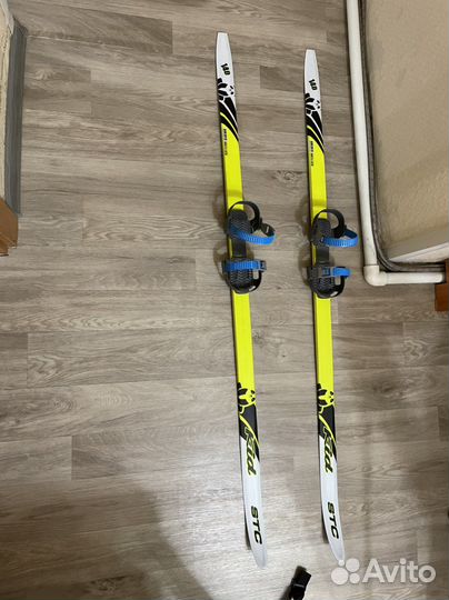 Беговые лыжи