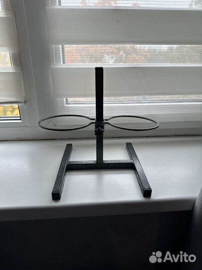 Стойка доя мисок