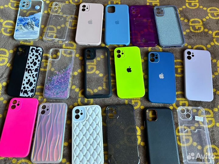 Чехлы на iPhone 11