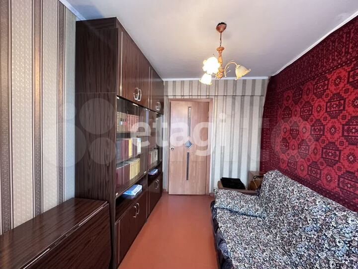 3-к. квартира, 49 м², 3/5 эт.