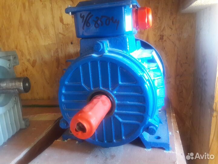 Электродвигатель 4ахд-90 3квт 2890 об мин 380в