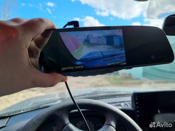 Видеорегистратор Navitel MR250NV