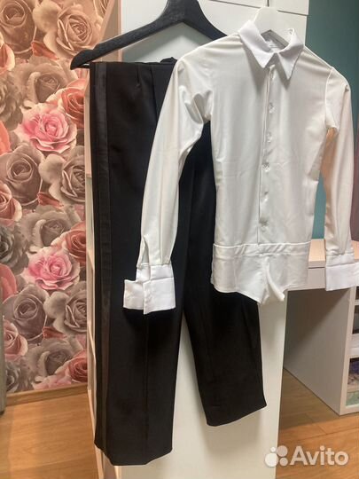 Костюм и обувь для бально-спортивных танцев