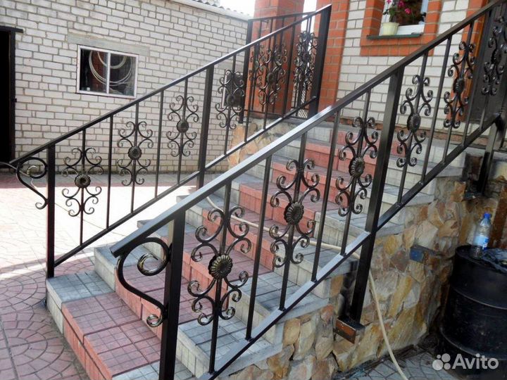 Перила на лестницу