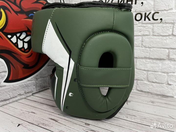 Боксерский шлем