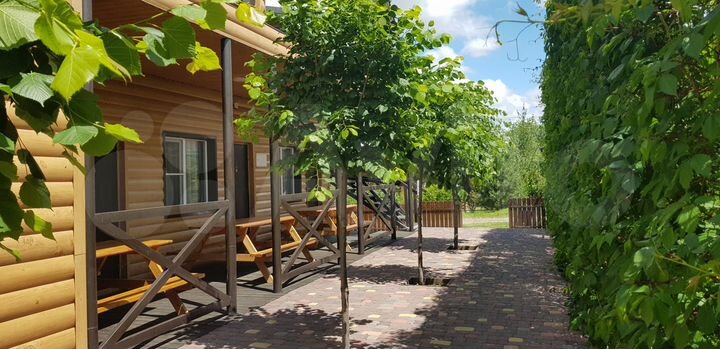 Дом 10 м² на участке 1 сот.