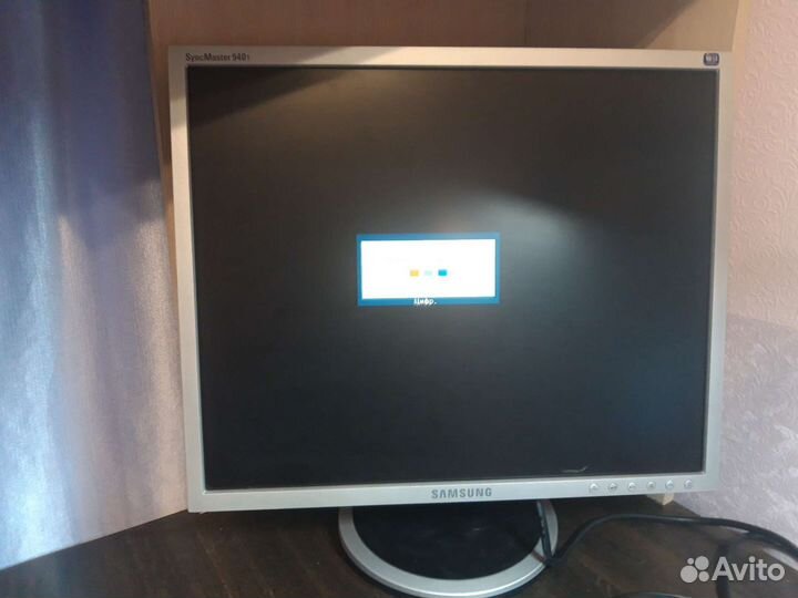 Монитор Samsung 19 дюймов