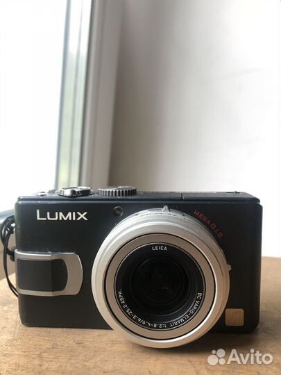 Panasonic Lumix DMC-LX1 + Leica DC Vario-Elmarit