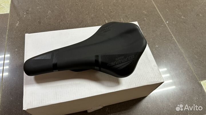 Седло для велосипеда selle sanmarco