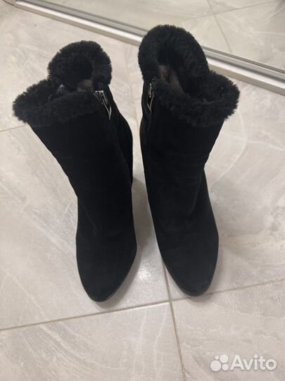 Ботильоны натуральная замша 38