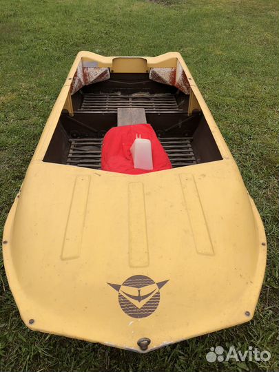 Лодка с жеским корпусом 