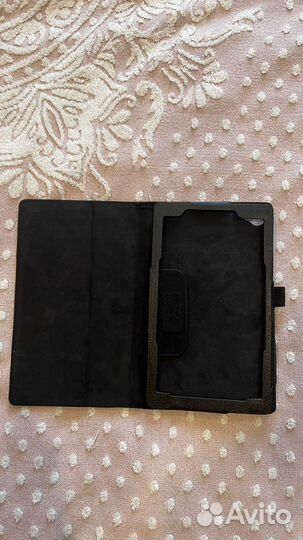 Чехол книжка на планшет