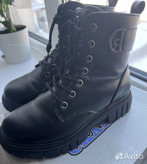 Продаю ботинки для девочки