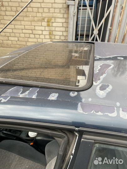 Тойота карина е в разбор