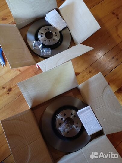 Диск тормозной передний Brembo