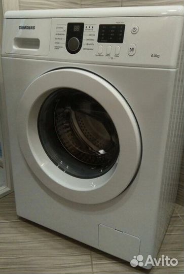 Стиральная машина Samsung WF8590NLW8