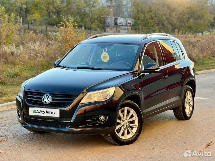 Volkswagen Tiguan 2.0 AT, 2011, 199 067 км