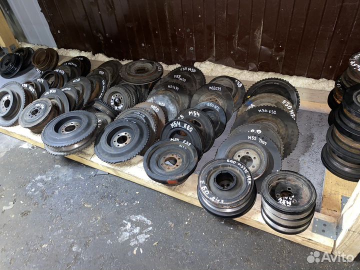 Шкив, демпфер, помпы, гур, коленвала - бмв