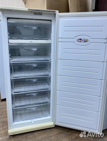 Морозильная Камера Atlant (240 литров)