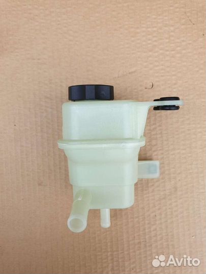 Бачок Гур Cobalt Ravon R4 Aveo T300