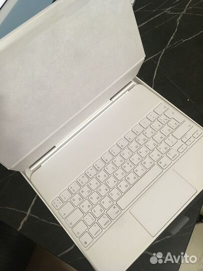 Apple magic keyboard 12,9 Оригинал