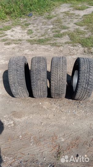 Kumho I'Zen KW22 205/55 R16 88T