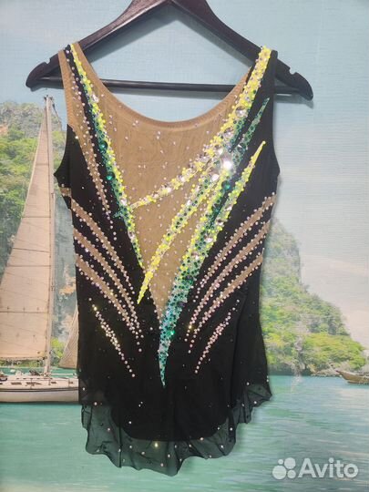 Купальник для художественной гимнастики