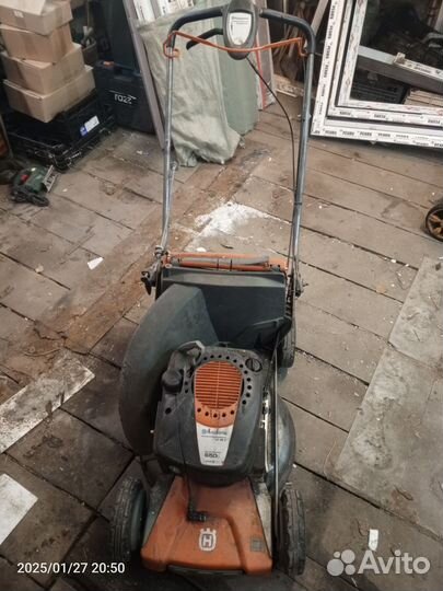 Газонокосилка бензиновая на запчасти