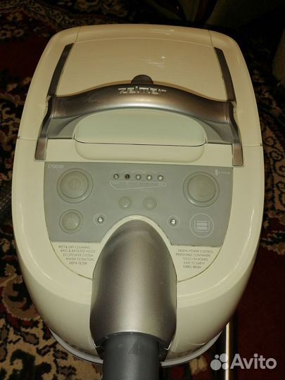 Моющий пылесос Zelmer FD9410