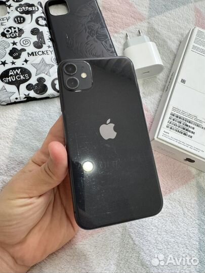 iPhone 11, 64 ГБ