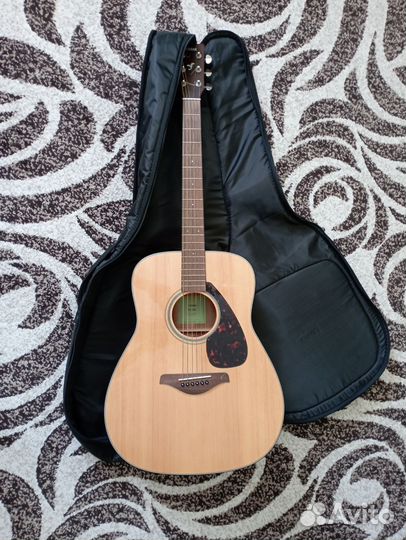 Акустическая гитара yamaha fg800