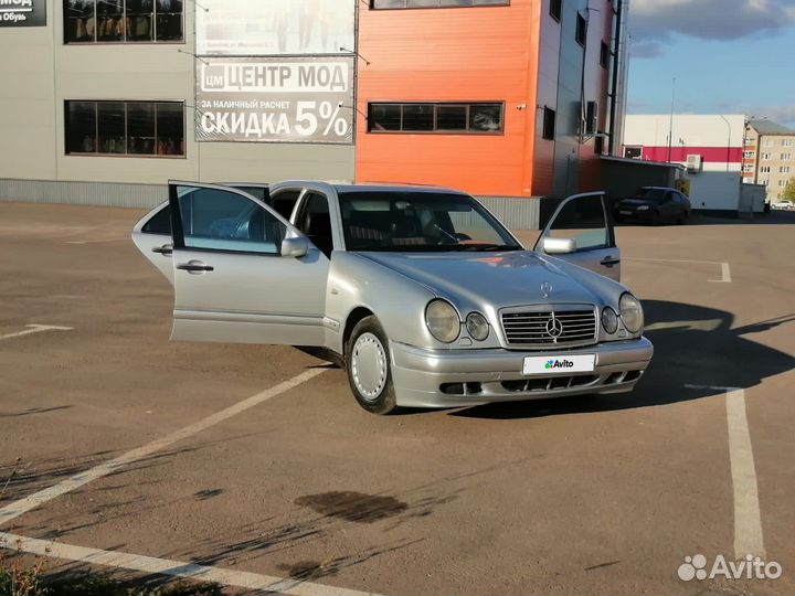 Mercedes-Benz E-класс 2.3 МТ, 1997, 450 000 км