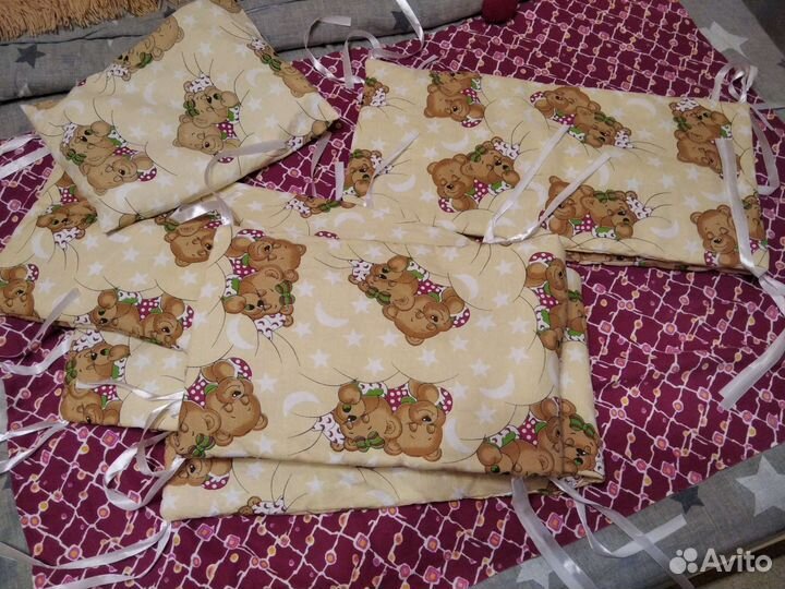 Бортики в детскую кроватку б/у