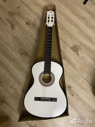Гитары классические/акустические новые и б/у