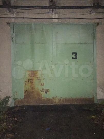 Гараж, > 30 м²