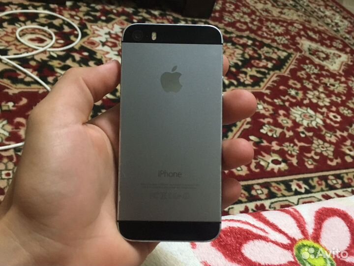 iPhone 5S, 16 ГБ