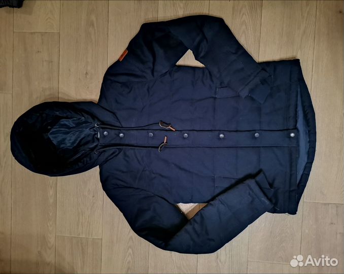 Продам Reebok classic женскую куртку